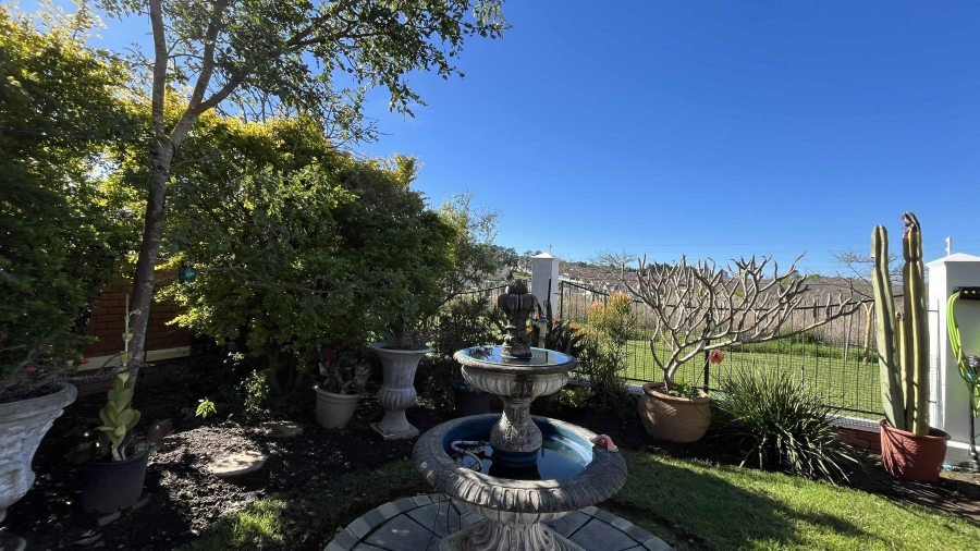 3 Bedroom Property for Sale in Van Riebeeckshof Western Cape